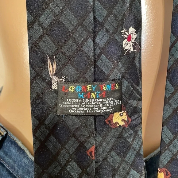 Looney tunes men neck tie character VTG  90s y2k business casual heritage plaid - Picture 3 of 4